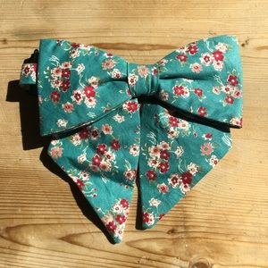 Fox and Brie Handmade Bow tie